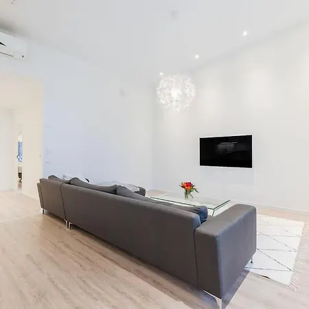 Valoisa Rivitalokolmio Apartment *